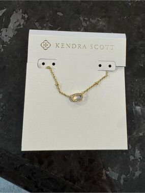 Kendra Scott Gold Elisa Necklace - Opal Iridescent Pink Stone
